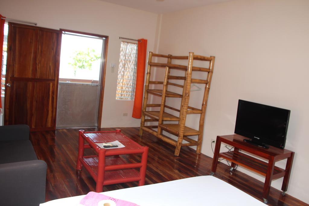 Marianita'S Cottages Mambajao Chambre photo