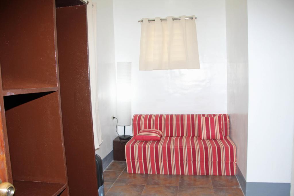 Marianita'S Cottages Mambajao Chambre photo